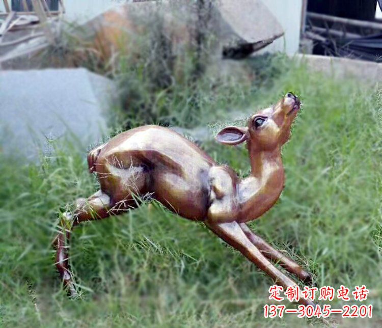 周口奔跑的小鹿公园玻璃钢仿铜动物摆件