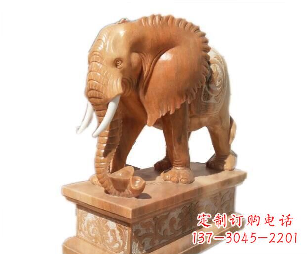 周口鼻卷元宝的大象晚霞红招财石雕