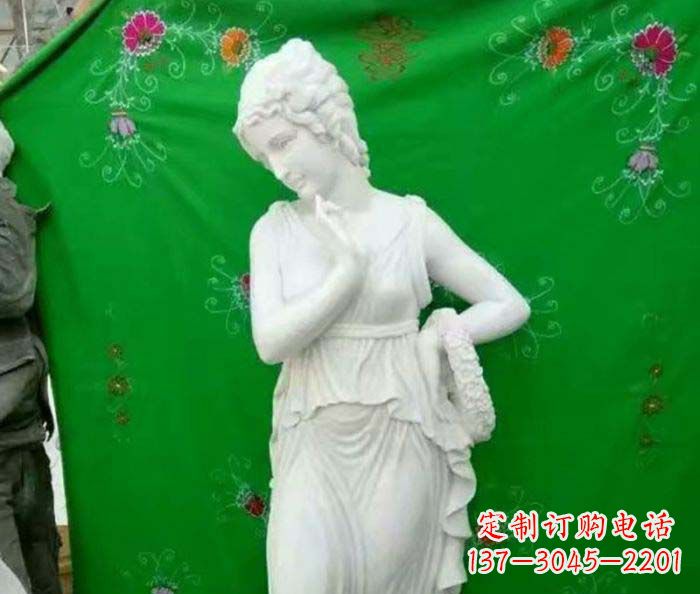 周口女人的石雕——纪念爱的永恒