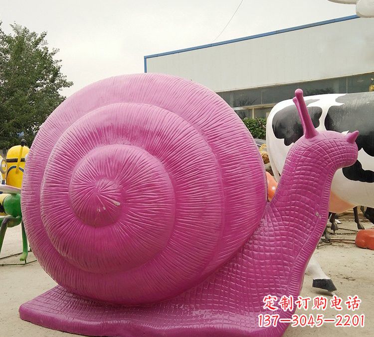 周口玻璃钢彩色蜗牛雕塑