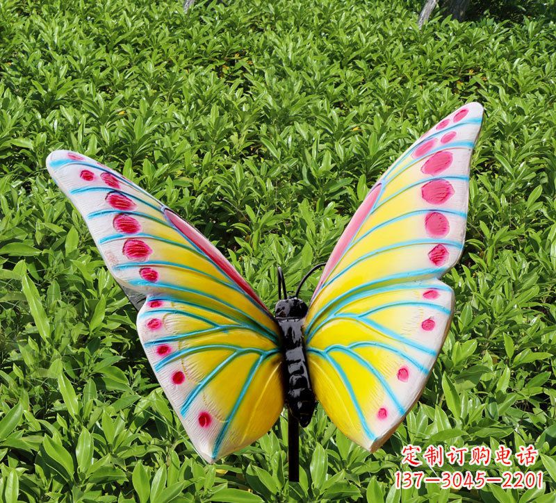 周口玻璃钢仿真蝴蝶插件,公园草丛昆虫雕塑