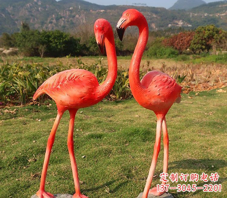 周口玻璃钢仿真火烈鸟雕塑极致精细的艺术品