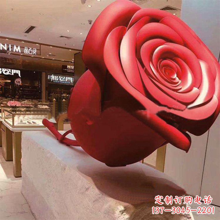 周口玻璃钢玫瑰花雕塑