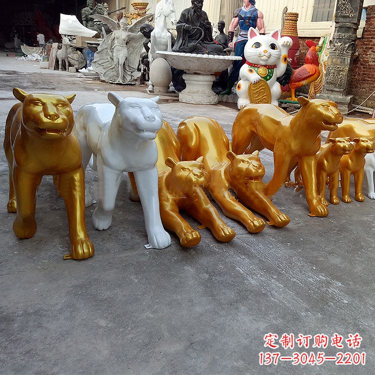 周口玻璃钢金钱豹雕塑,定制精美动物雕塑摆件
