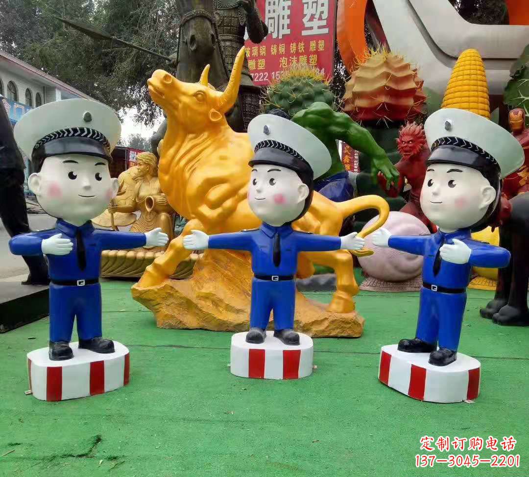 周口玻璃钢制作的交通警察雕塑