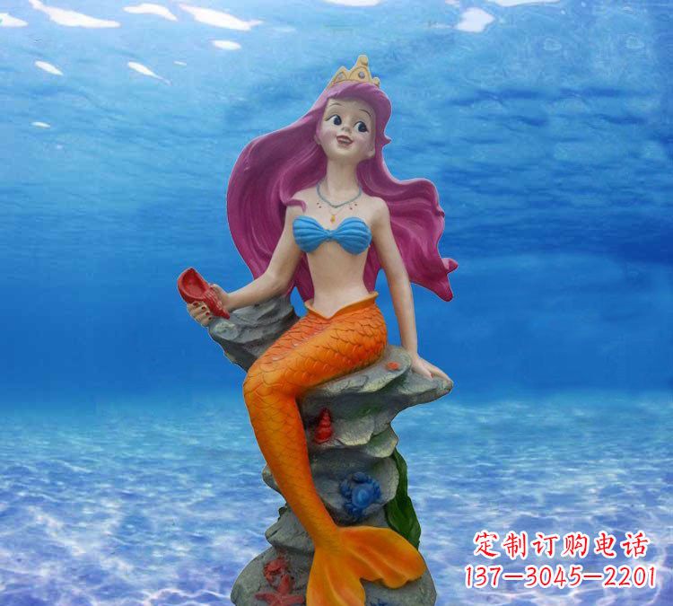 周口玻璃钢雕刻的美人鱼