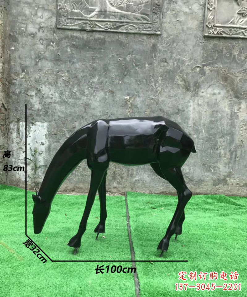 周口玻璃钢制作的鹿雕塑