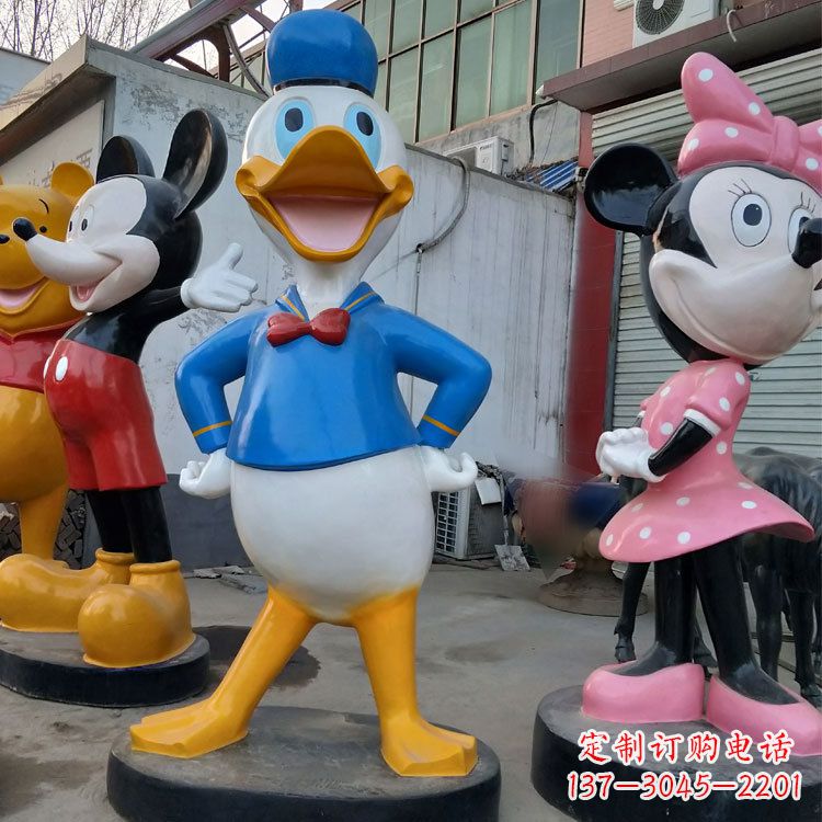 周口玻璃钢老鼠雕塑