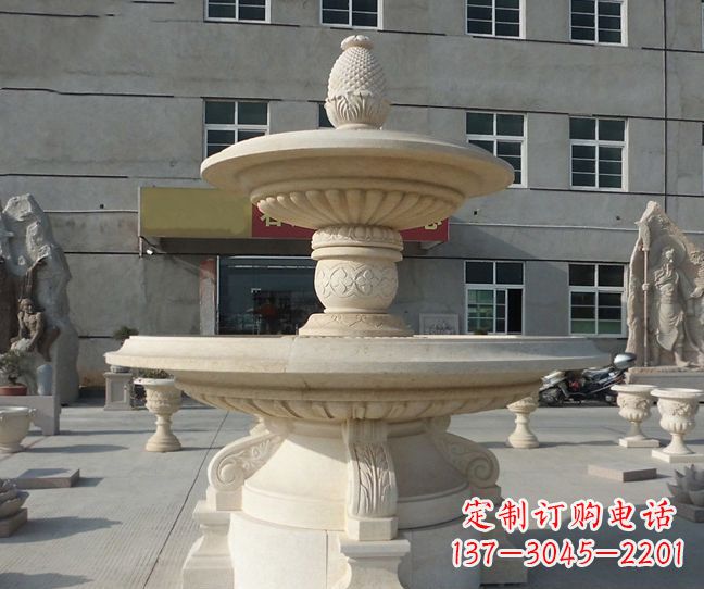 周口菠萝雕塑点缀小区景观的精美艺术品