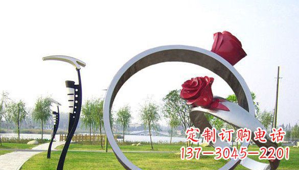 周口不锈钢爱情戒指浪漫雕塑艺术