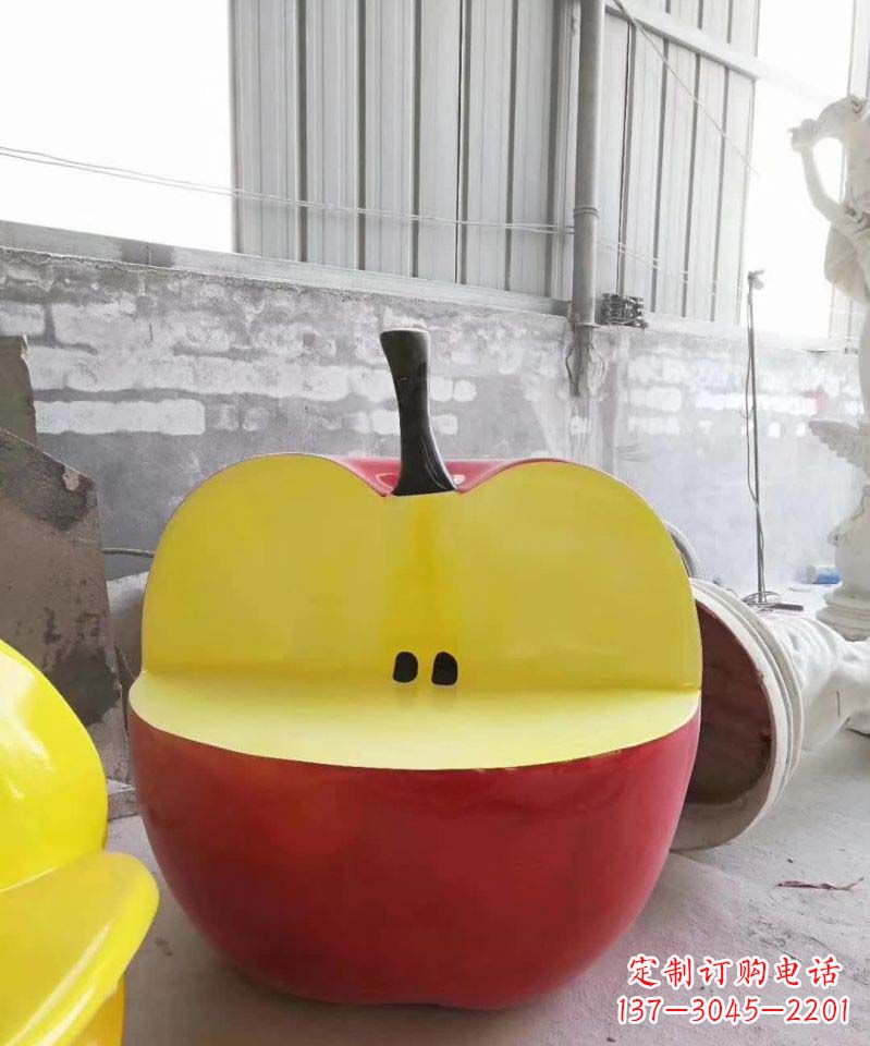 周口不锈钢苹果雕塑精致而经久不衰