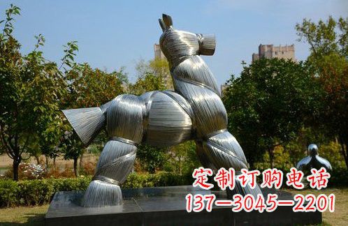 周口不锈钢草扎马雕塑艺术精彩绽放