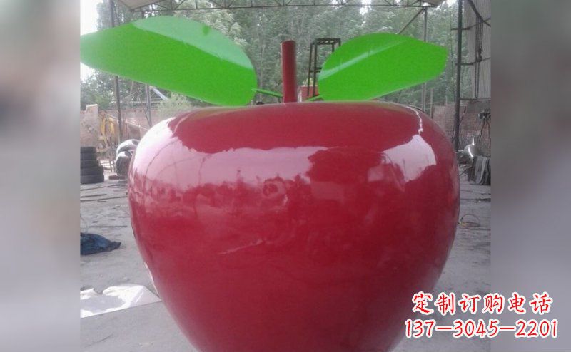 周口不锈钢苹果雕塑描绘出美丽的景观