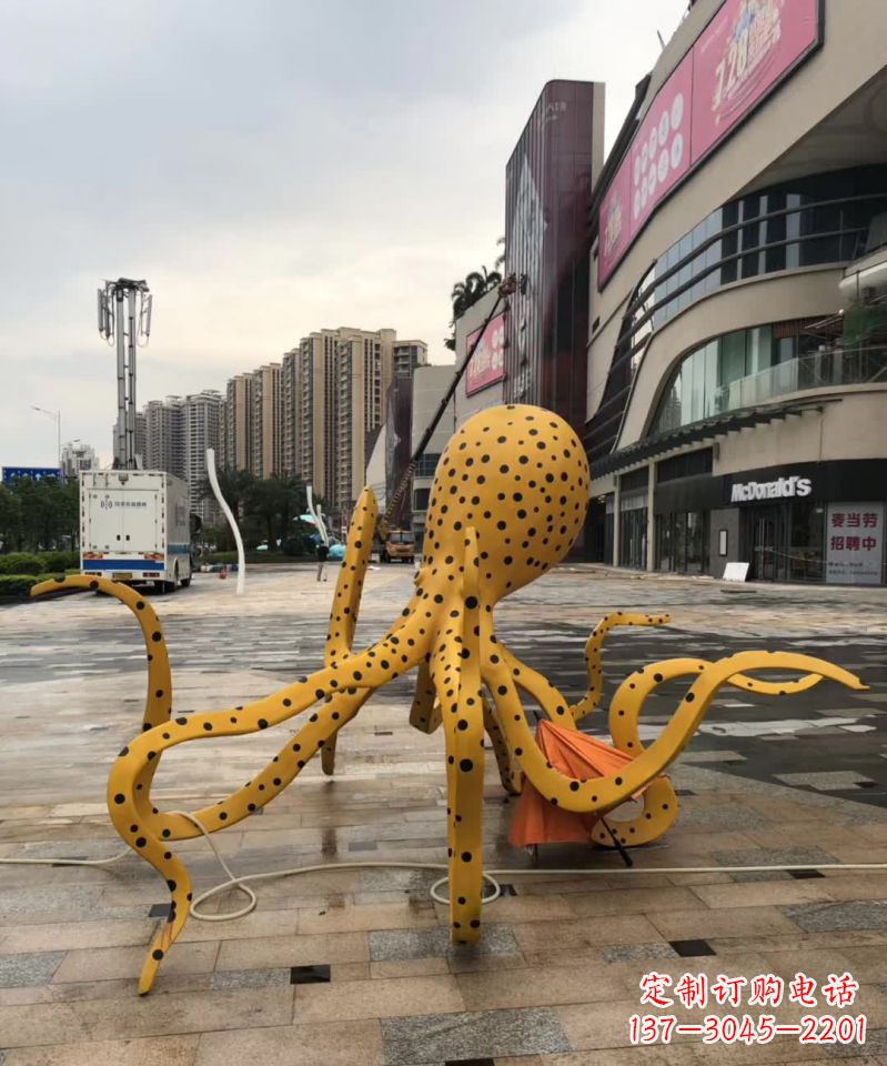 周口不锈钢章鱼雕塑一座海洋之城的标志