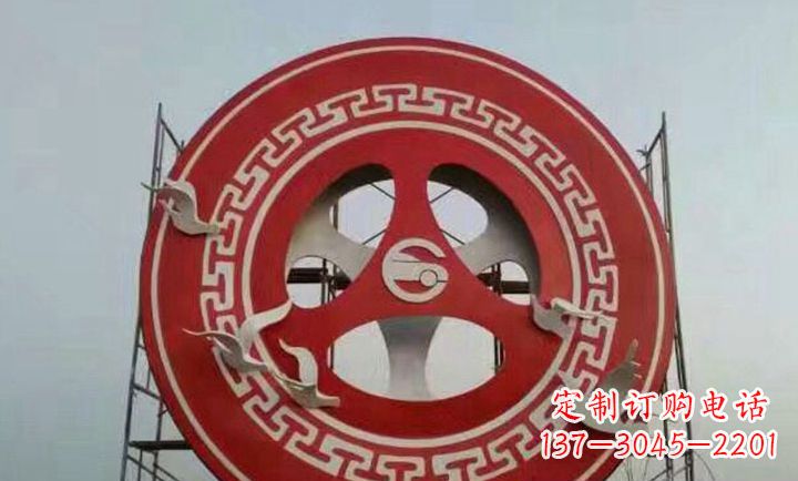 周口不锈钢齿轮雕塑象征着时代进步