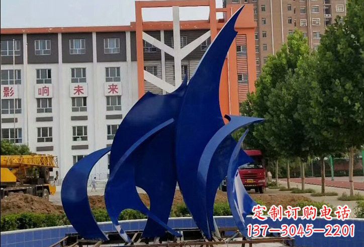 周口不锈钢船帆雕塑象征着自由和希望