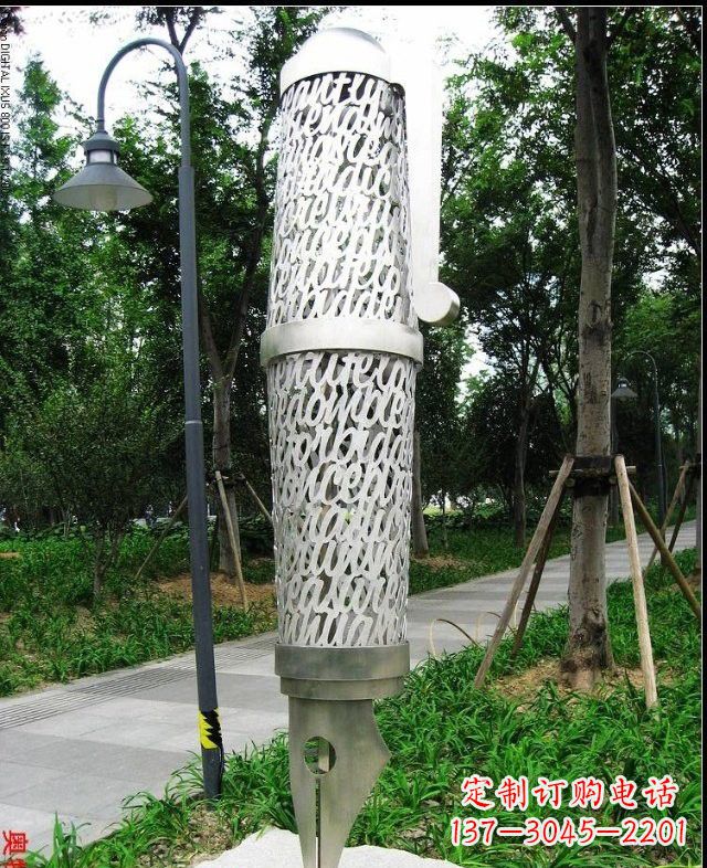 周口不锈钢钢笔雕塑艺术与科技的完美结合