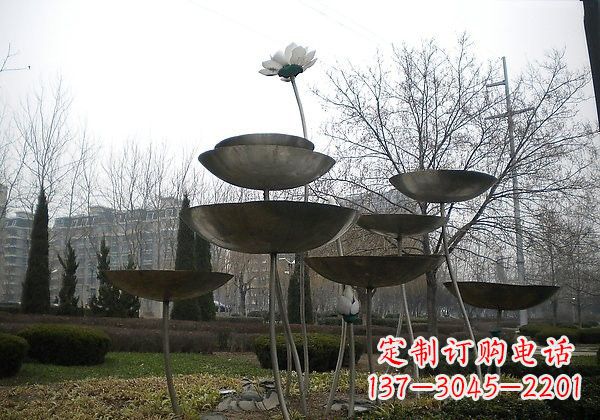周口不锈钢荷花雕塑浪漫与优雅的融合