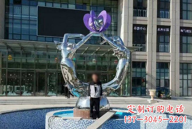 周口不锈钢抽象女孩雕塑