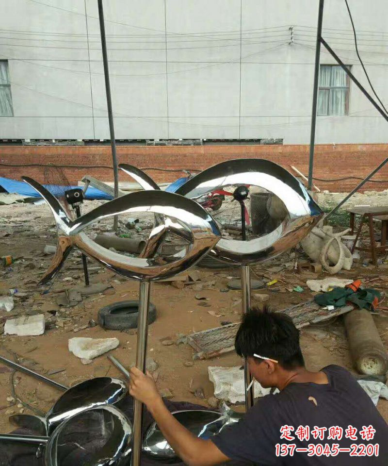 周口不锈钢动物雕塑