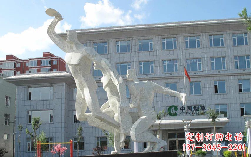 周口不锈钢打乒乓球人物雕塑