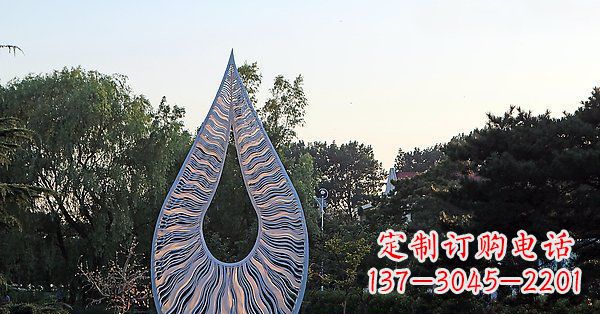 周口水滴雕塑给公园带来流动的美