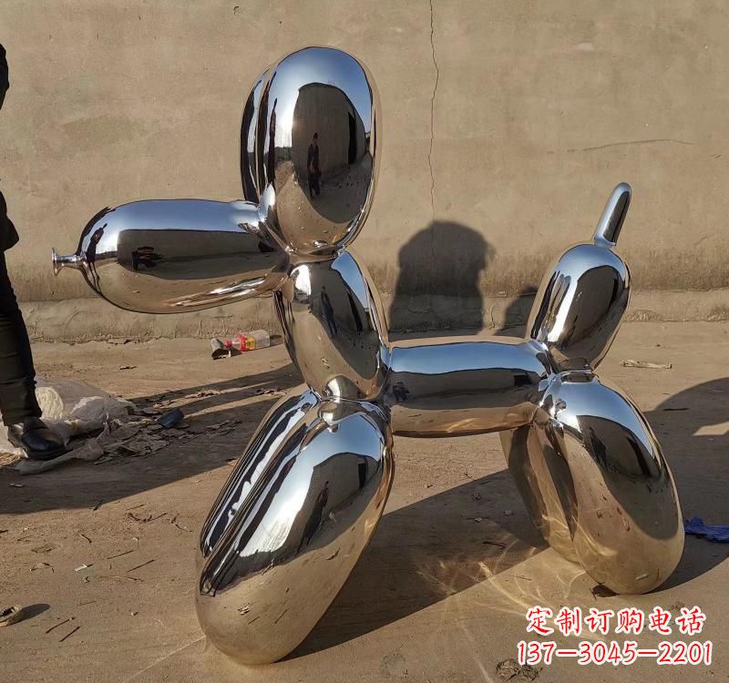 周口精美不锈钢动物雕塑