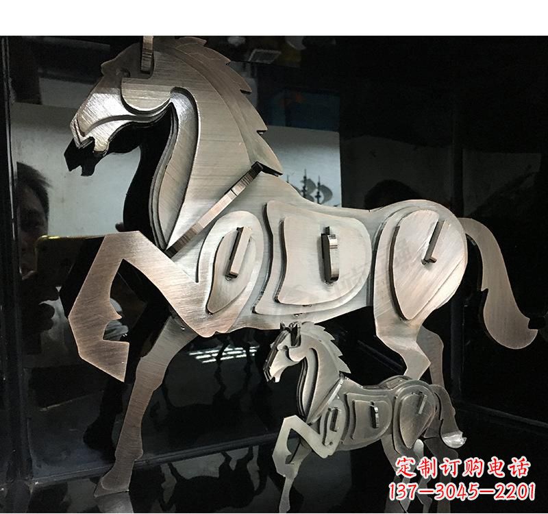 周口不锈钢动物马雕塑艺术精美动人