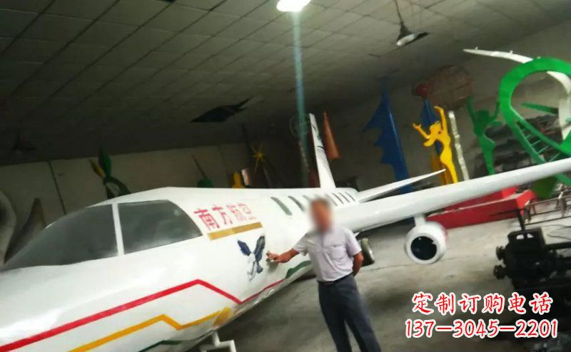 周口不锈钢飞机雕塑精美的艺术作品