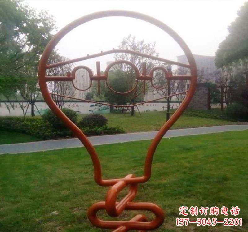 周口不锈钢灯泡雕塑点亮城市之美