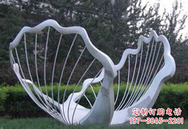 周口不锈钢公园的镂空贝壳雕塑