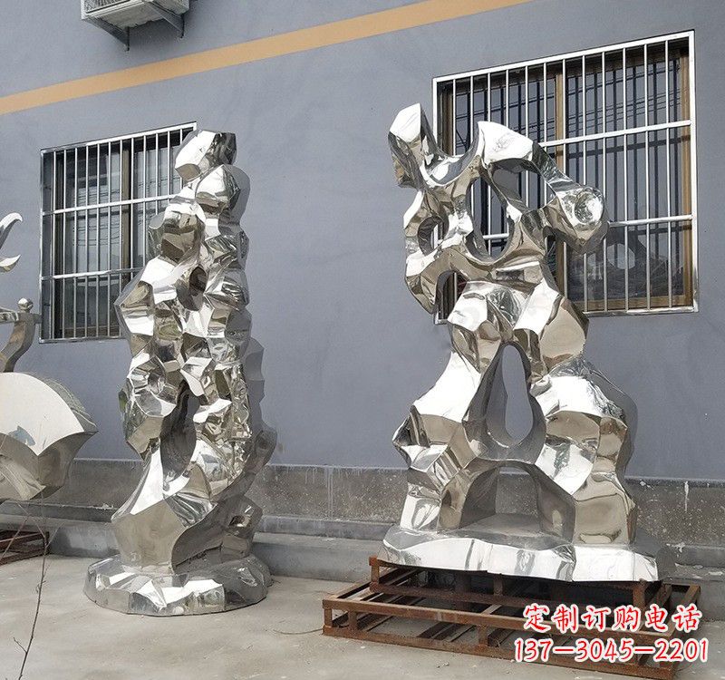 周口太湖石雕塑精美的艺术品