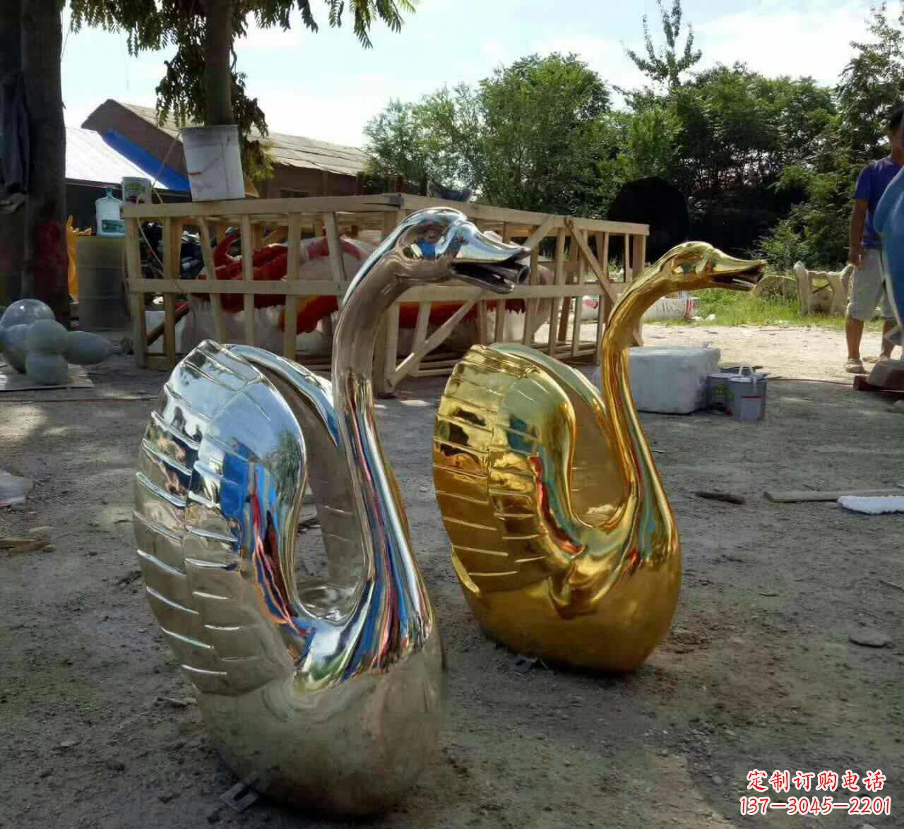 周口不锈钢天鹅雕塑艺术之美