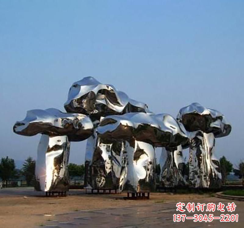 周口不锈钢镜面蘑菇雕塑精致灵动的美学
