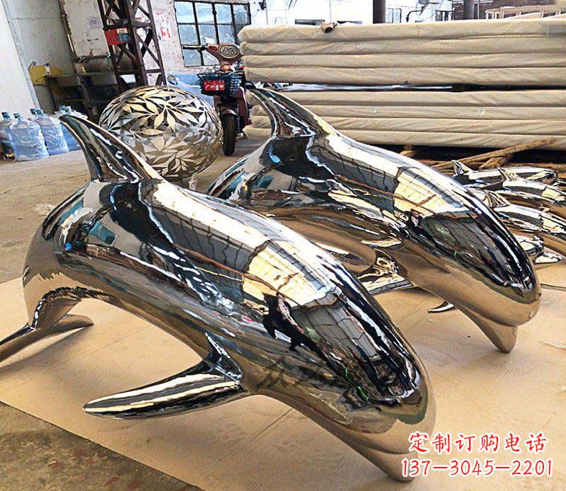 周口不锈钢海豚雕塑传承美丽的海洋文化