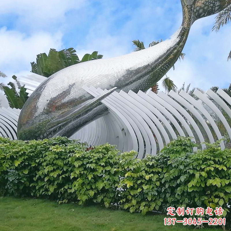 周口海豚雕塑镜面鲸鱼创意动物景观