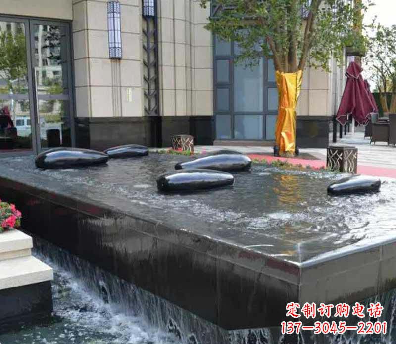 周口不锈钢景观异形水滴雕塑