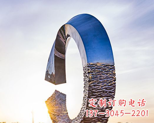 周口不锈钢景观圆环雕塑环绕自然之美