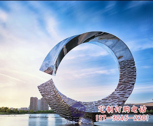 周口环绕世界的不锈钢景观雕塑