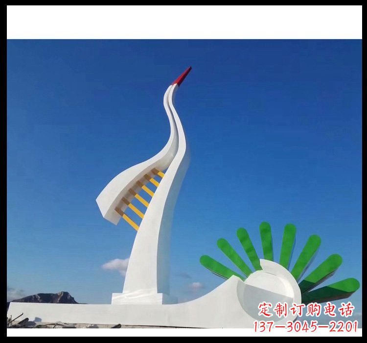周口不锈钢松树雕塑,美轮美奂
