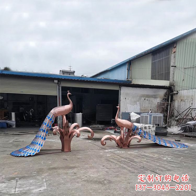 周口不锈钢孔雀彩色雕塑