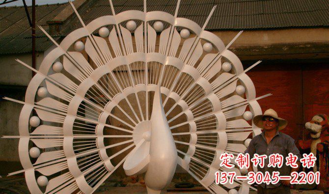 周口不锈钢孔雀开屏雕塑