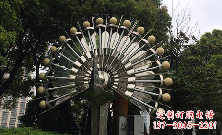 周口美丽的不锈钢孔雀雕塑