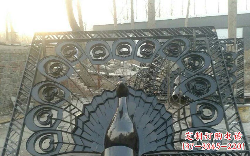 周口不锈钢孔雀开屏景观雕塑