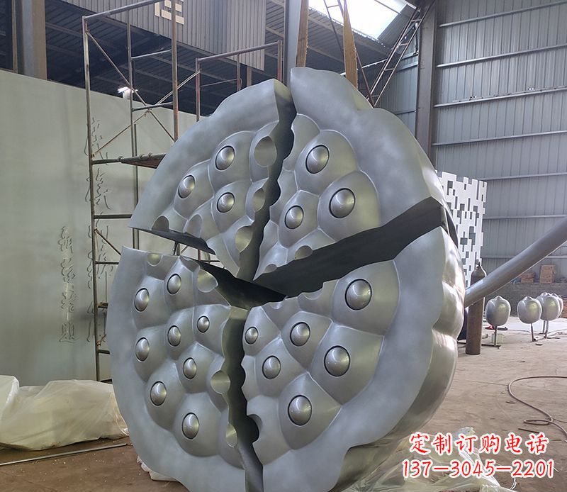 周口不锈钢莲蓬雕塑精美外形 引人入胜