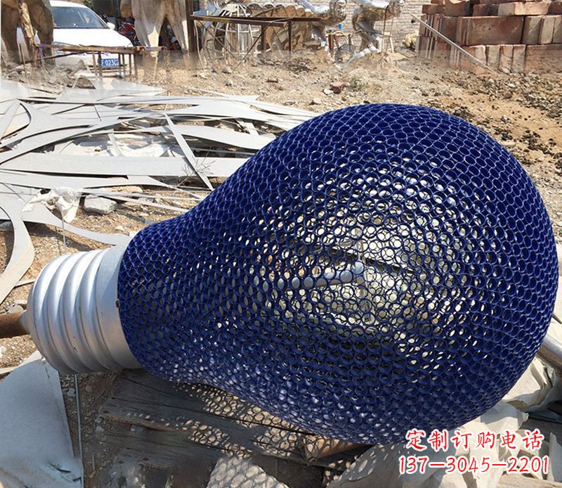 周口不锈钢镂空灯泡雕塑精美灯光装置