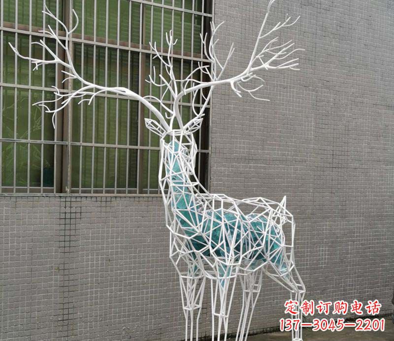 周口不锈钢镂空梅花鹿雕塑——流动的美丽