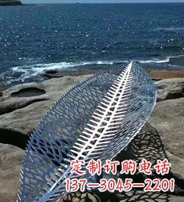 周口不锈钢镂空树叶景观雕塑精致而又充满灵性