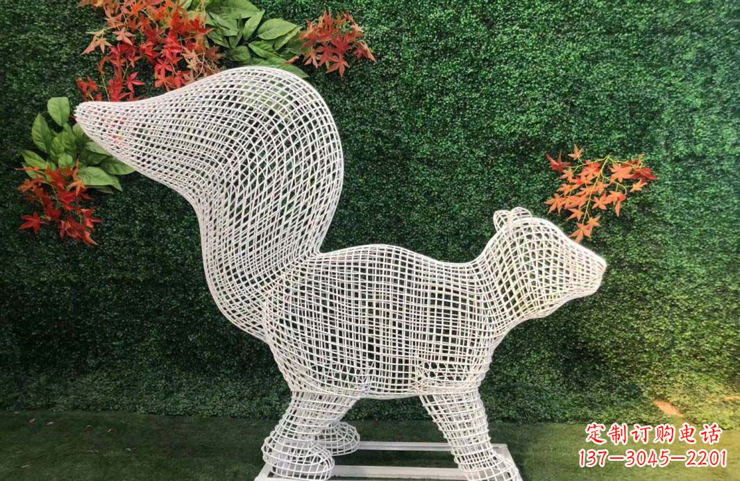 周口不锈钢松鼠雕塑艺术与精美结合