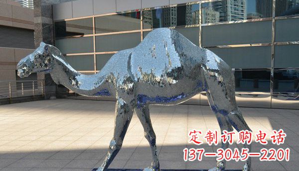 周口不锈钢骆驼雕塑一种充满浪漫情怀的艺术品